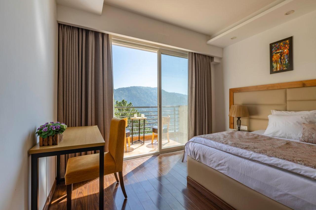 Pine Maderas By Embrace Apartment Kasauli Exterior photo