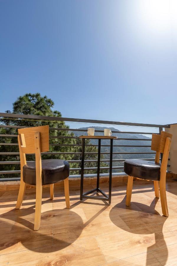 Pine Maderas By Embrace Apartment Kasauli Exterior photo