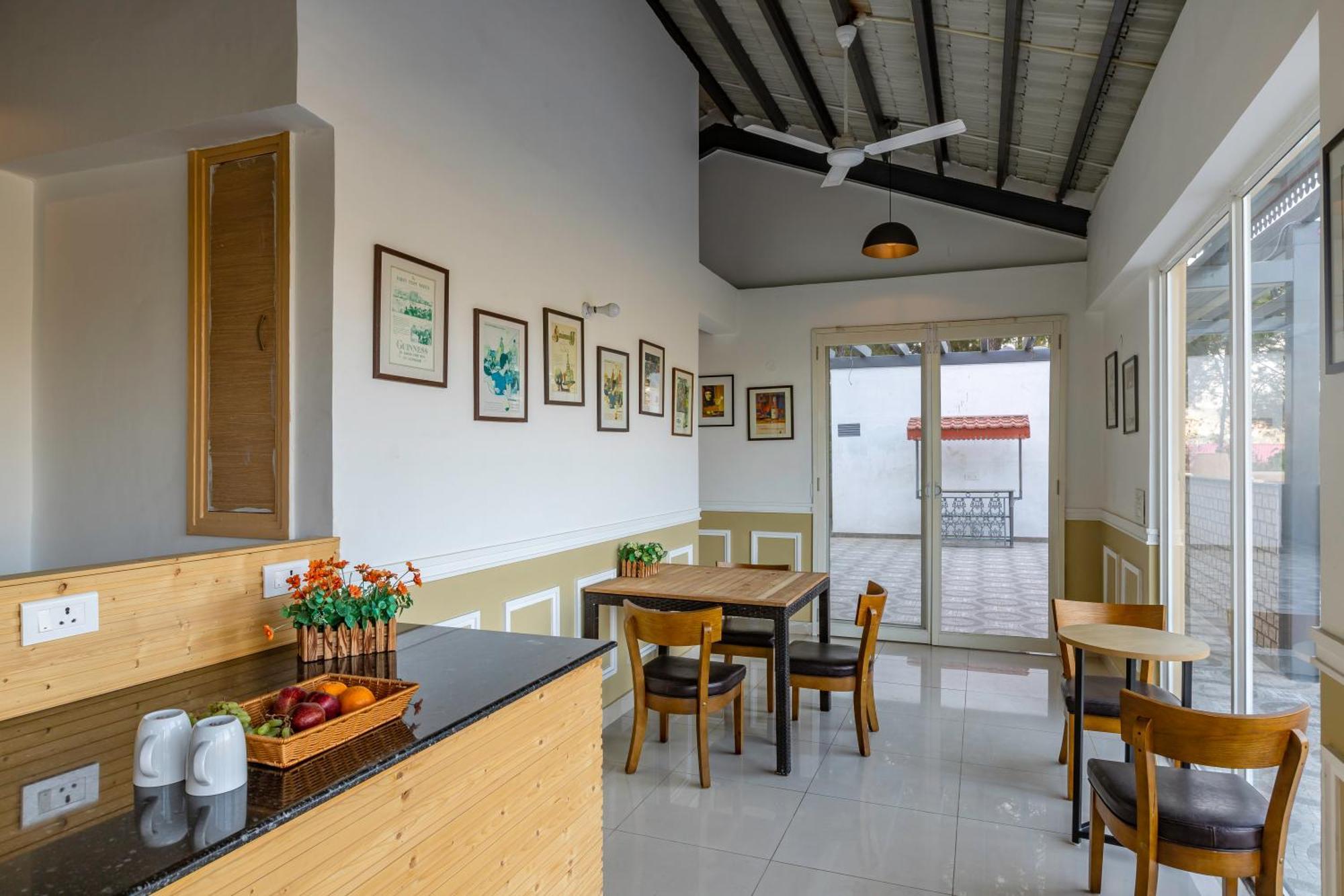 Pine Maderas By Embrace Apartment Kasauli Exterior photo